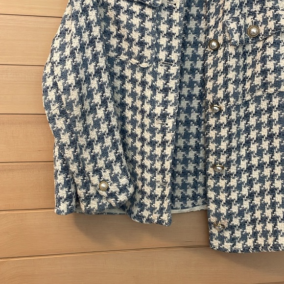 Zara Tweed Overshirt with Pearl Buttons - Picture 4 of 5